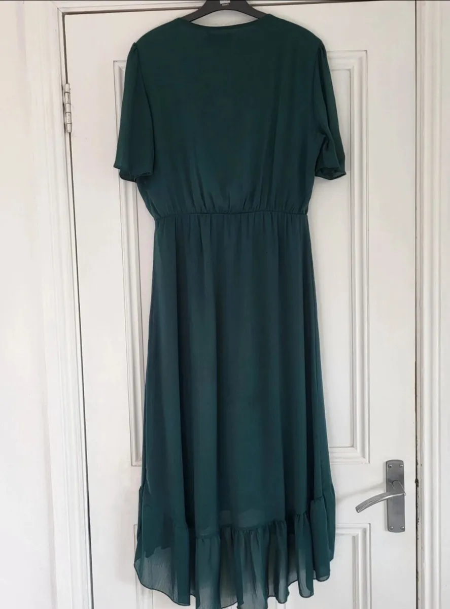 Amber Dress size L - Image 2