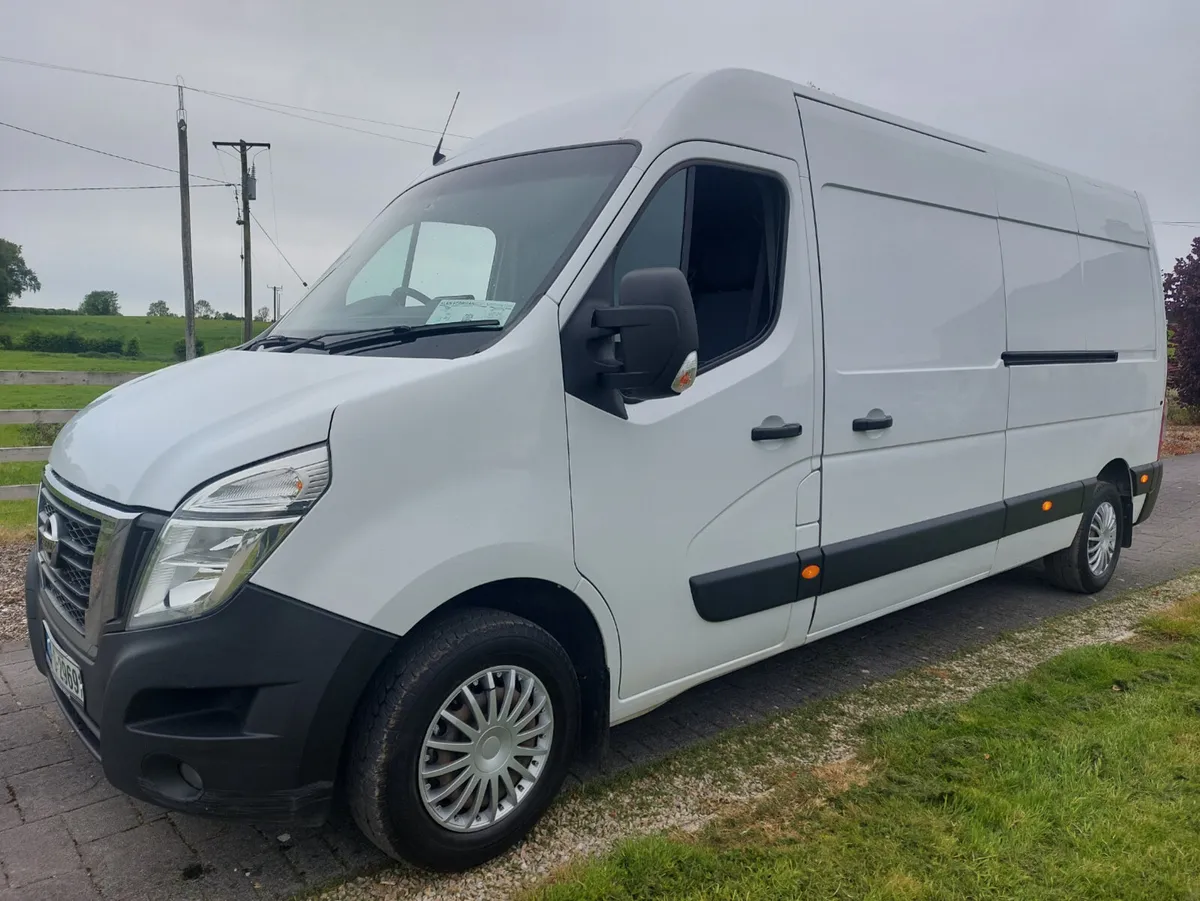 NISSAN NV400 2021' 135BHP - L3 H2 - Image 3