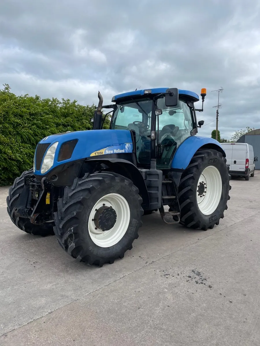 Tractor - Image 1