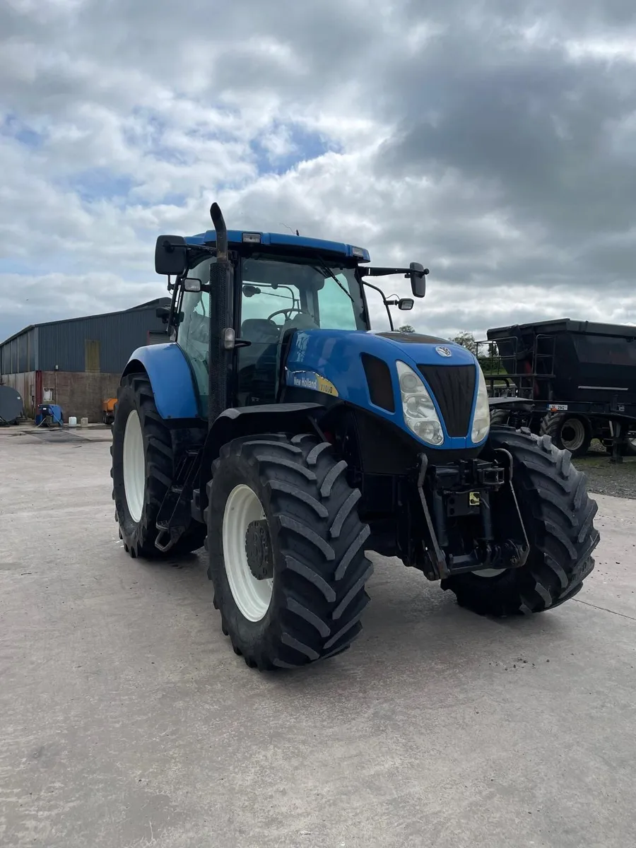 Tractor - Image 2