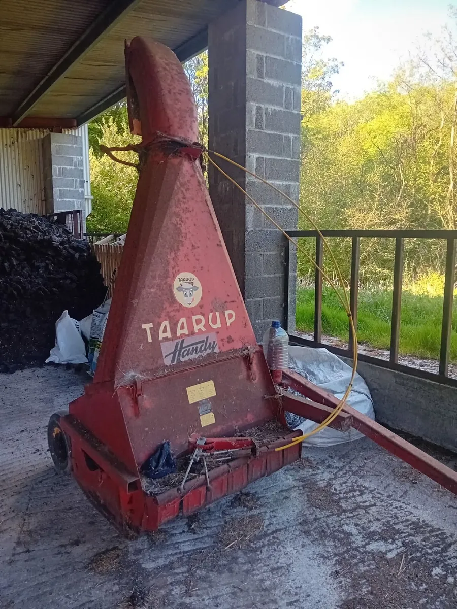 Taarup Harvester - Image 1