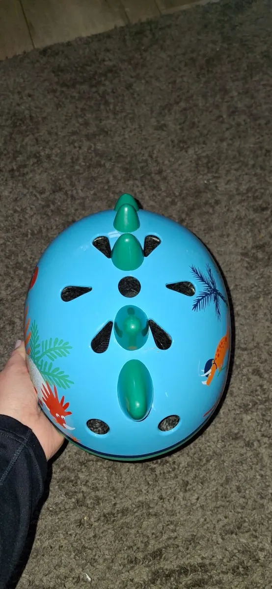 Kid's Helmet - Image 1