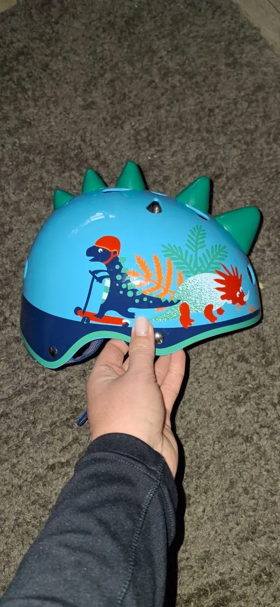 Kid's Helmet - Image 2