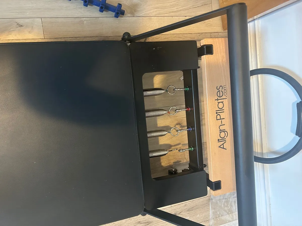 Pilates Refomer Machine - Image 4