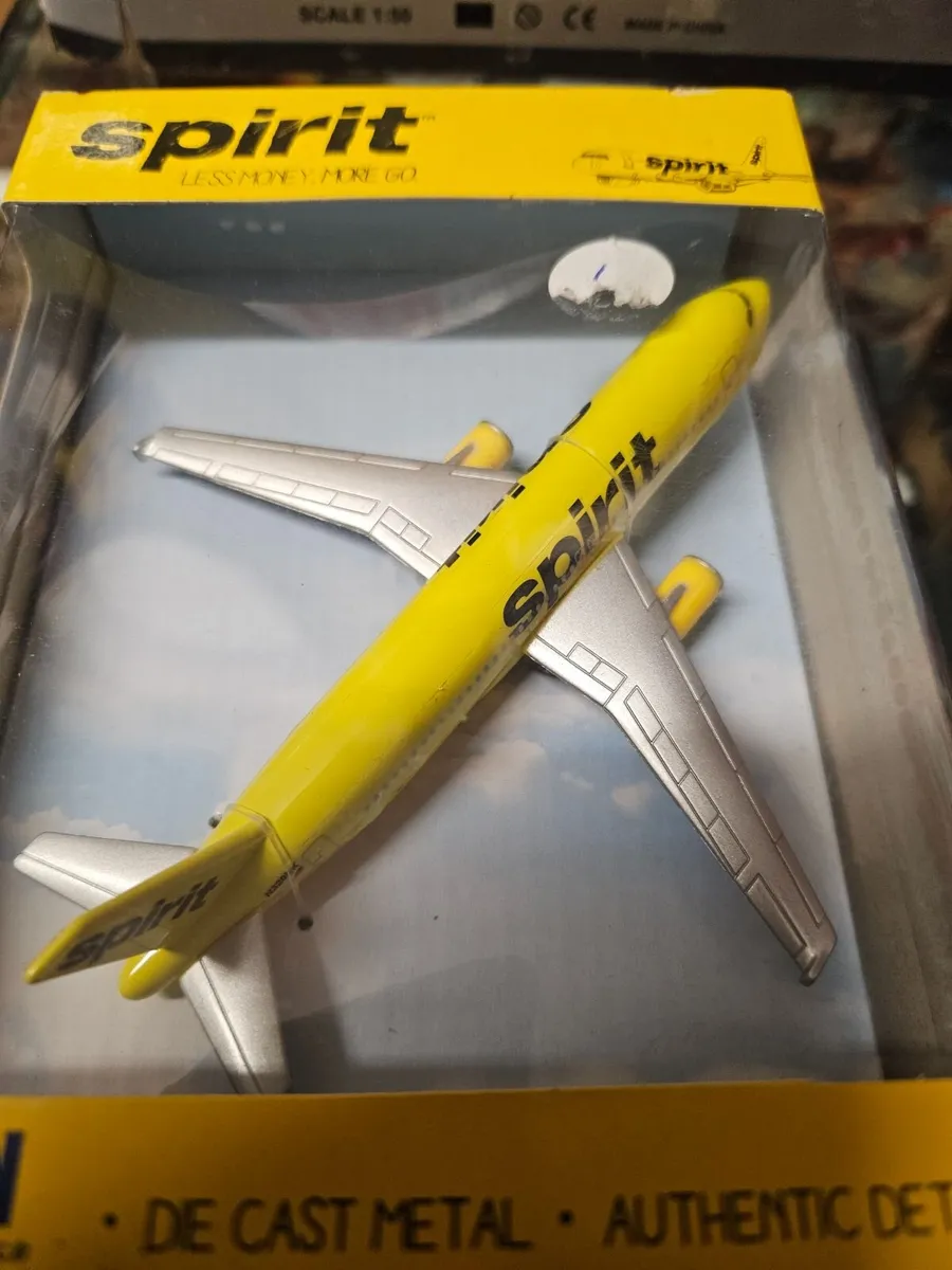 Corgi Daron Spirit Airlines - Image 2