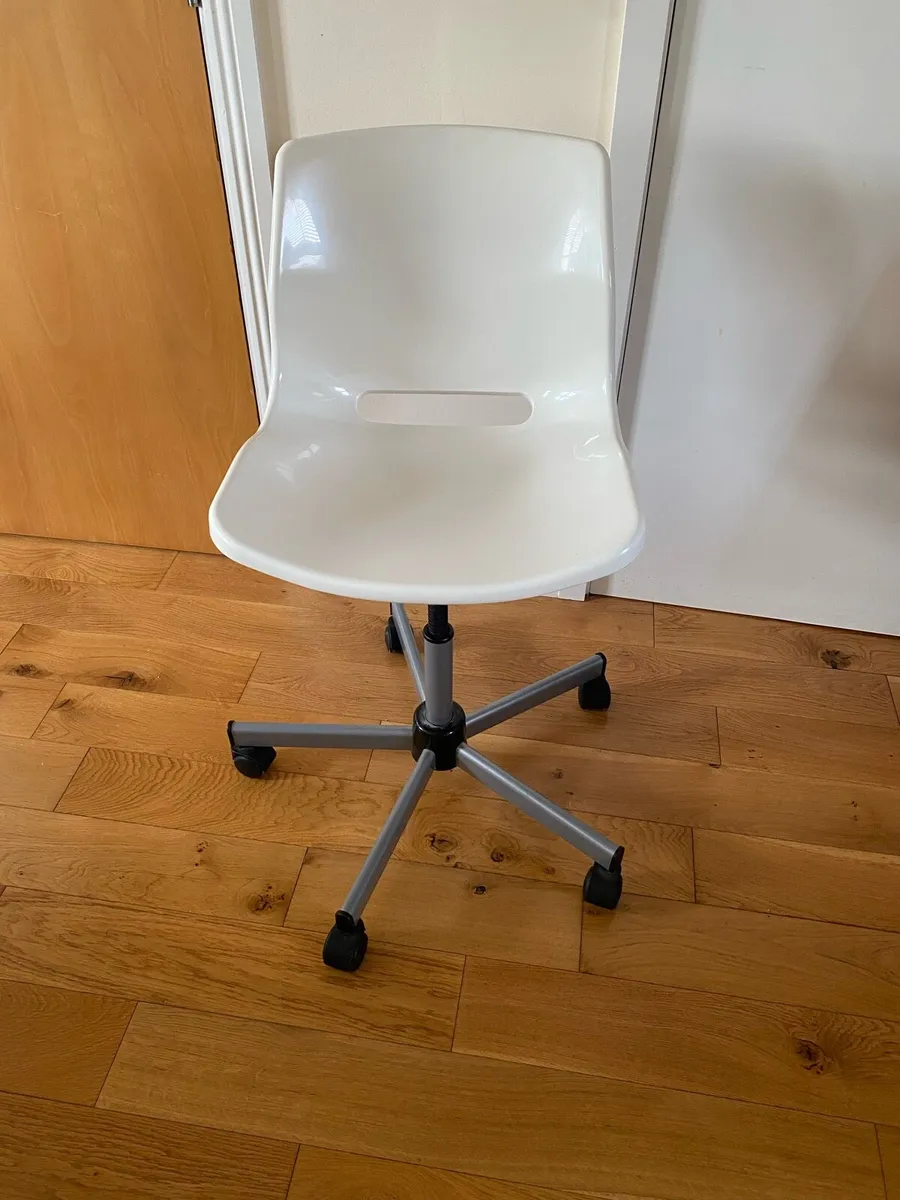 IKEA SNILLE Cream Swivel Desk Chair - Image 1