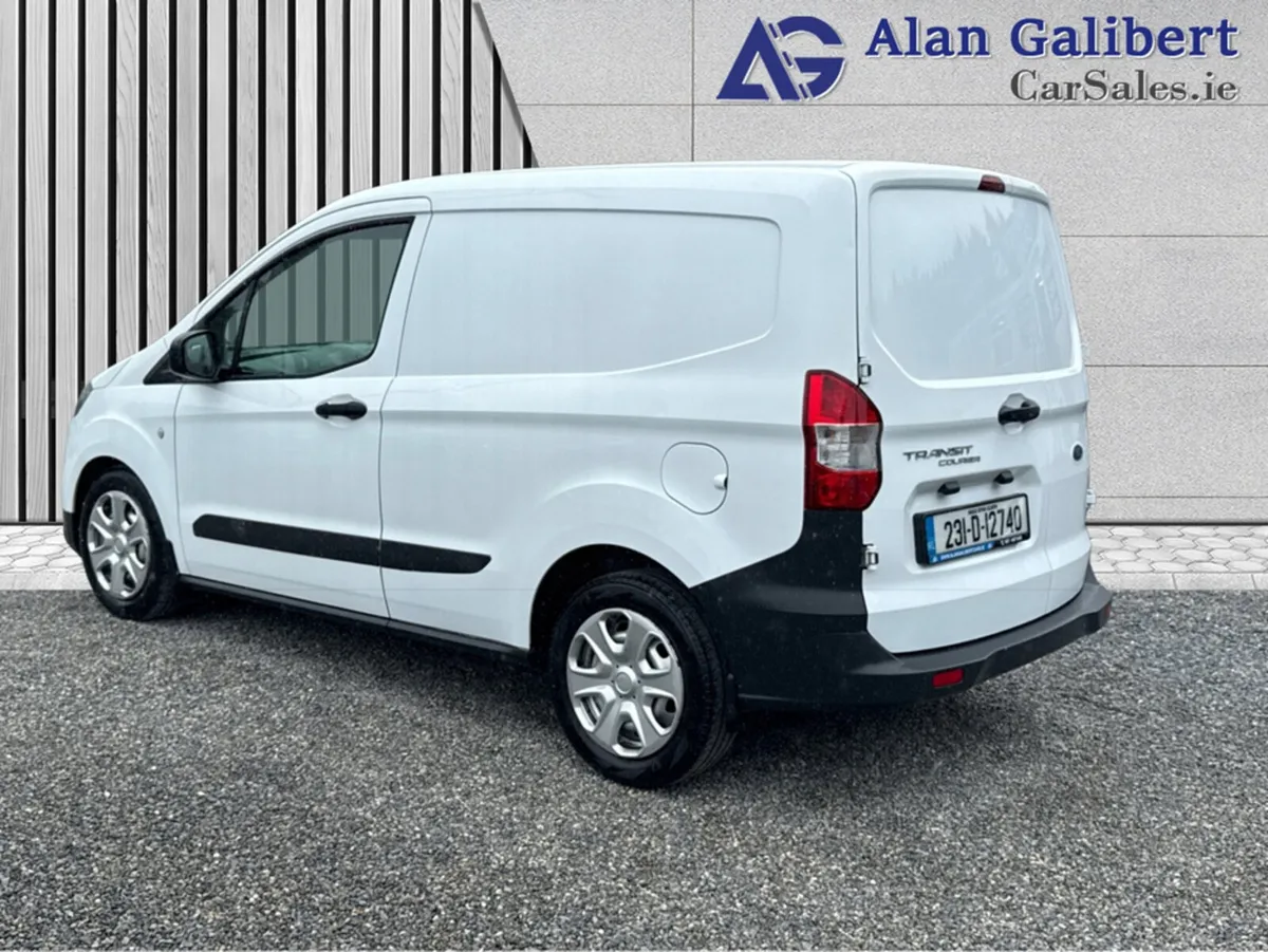 Ford Transit Courier BASE 1.5 TD 75P - Image 2