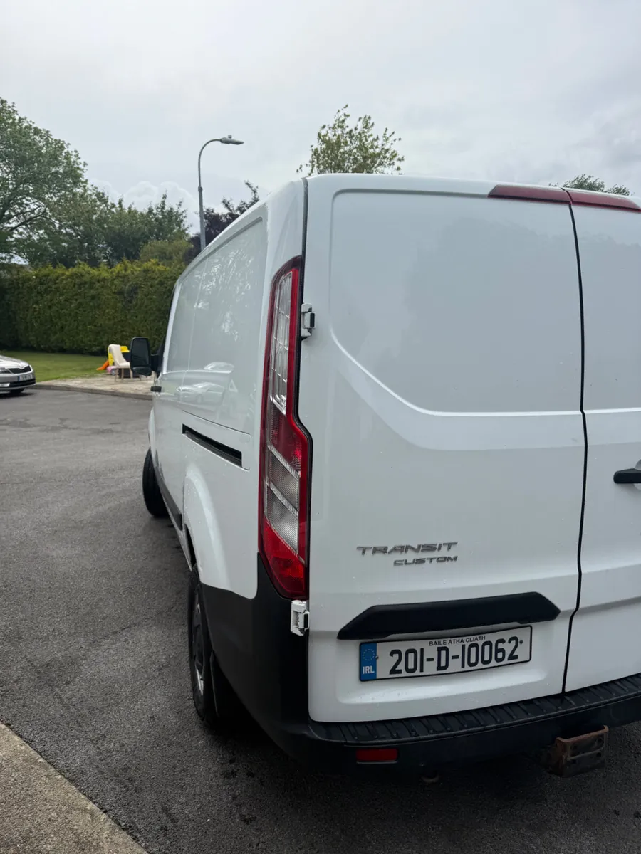 Ford Transit Custom 2020 - Image 4