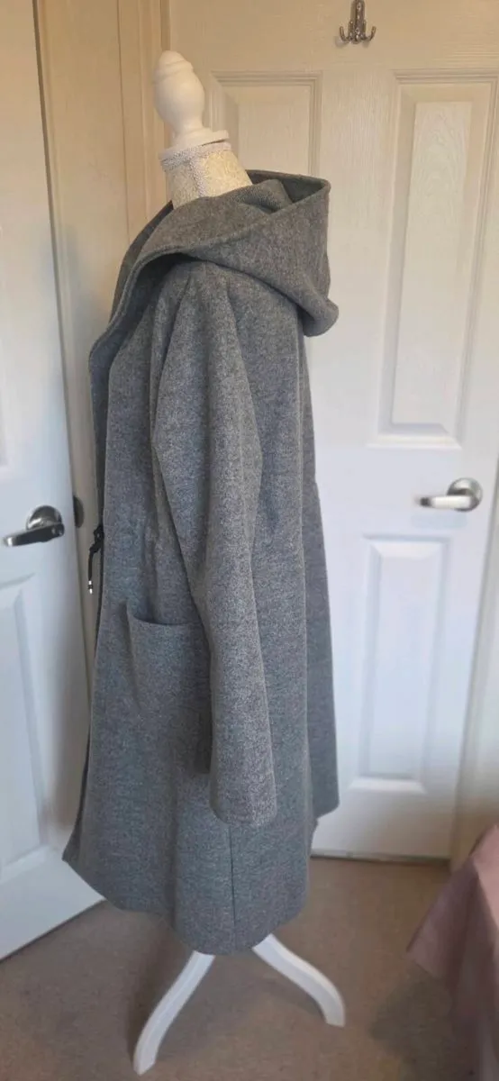 Grey Hooded Wool Look Midi Coat Jacket Oversized M - Image 2