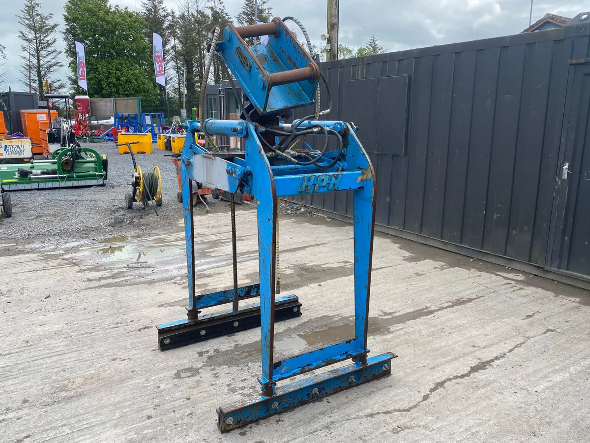 Block Grab to Suit 13 Ton Digger - Image 1