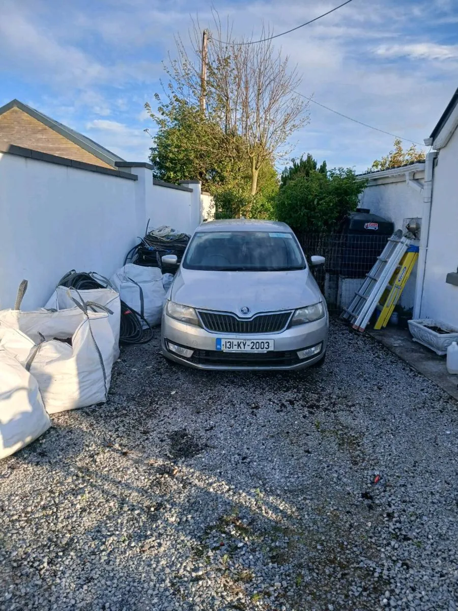 Skoda Rapid 1.6 tdi - Image 1