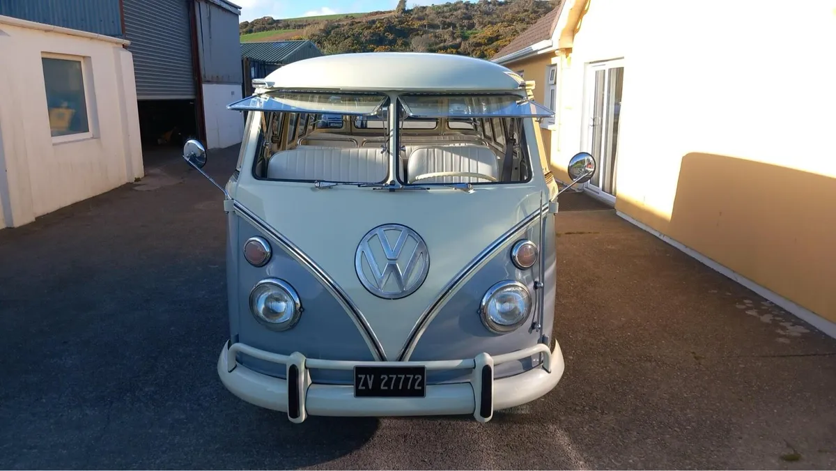 1970 VW Splitscreen - Image 1