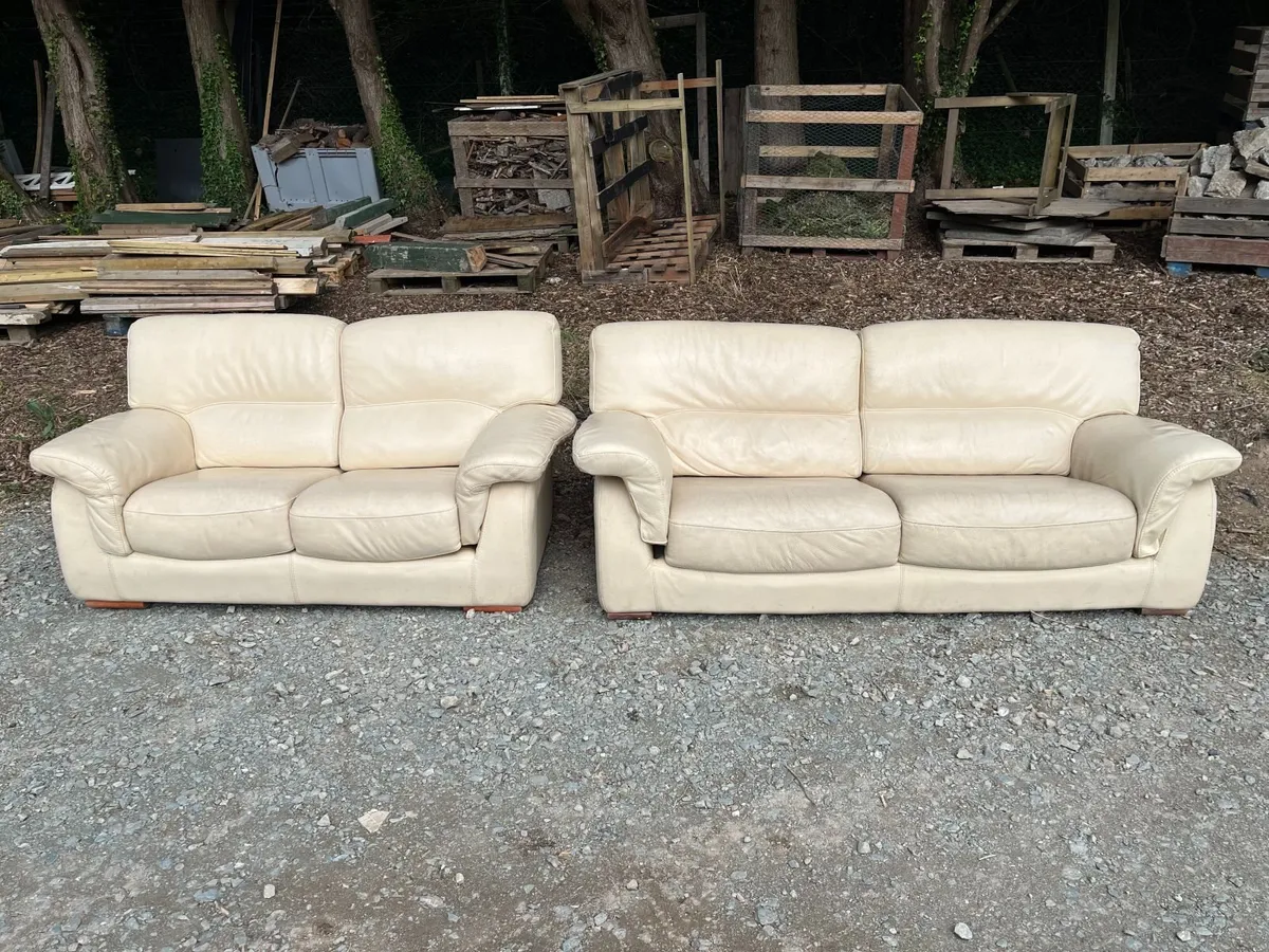 Couch - Image 1