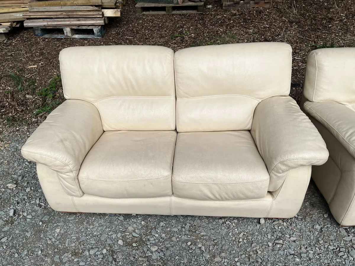 Couch - Image 3