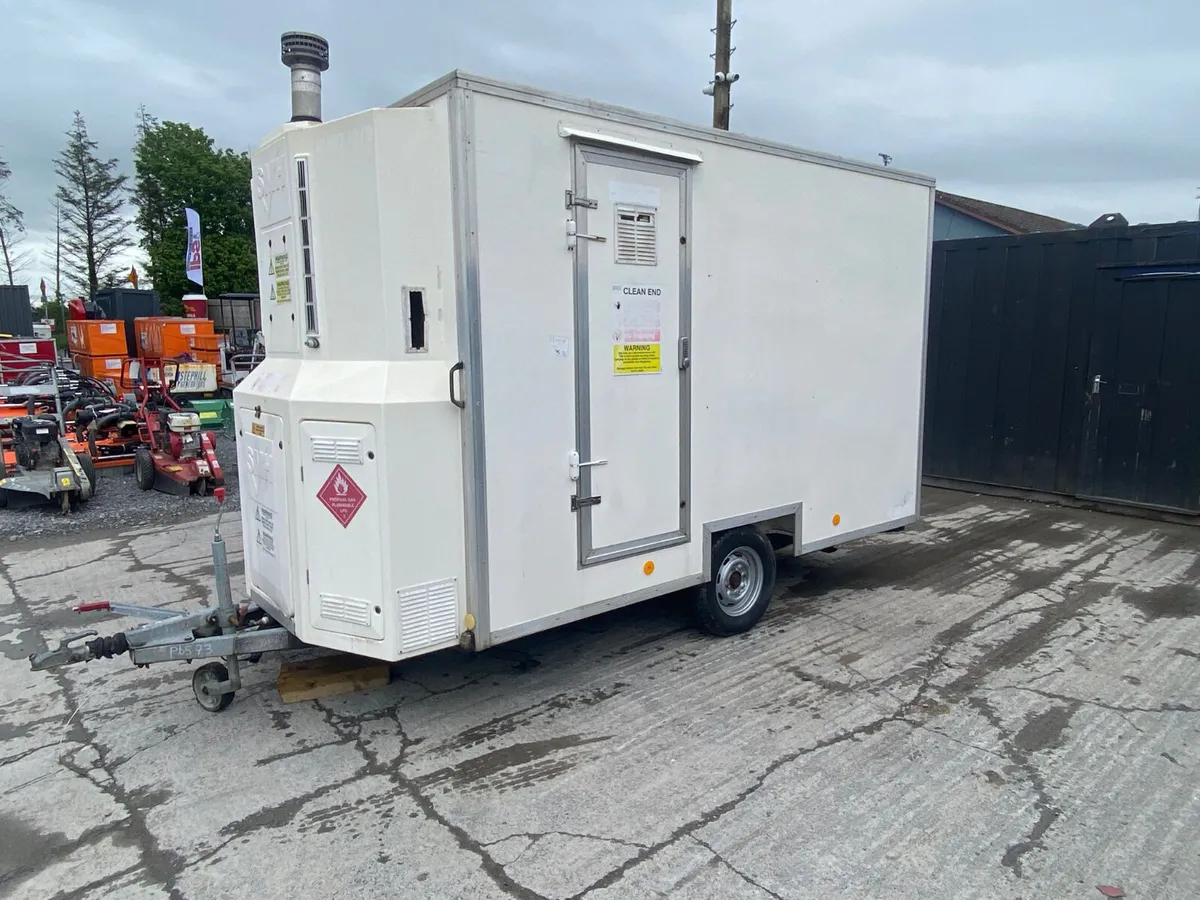 Towable Shower Unit / Decontamination Unit - Image 3