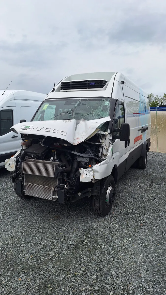 2025 Iveco Daily 70c18 For Dismantling - Image 2