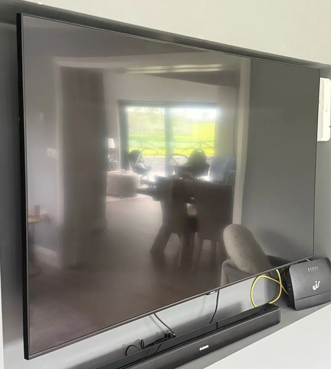 Samsung Q60T QLED 55-inch 4K Smart TV - Image 3