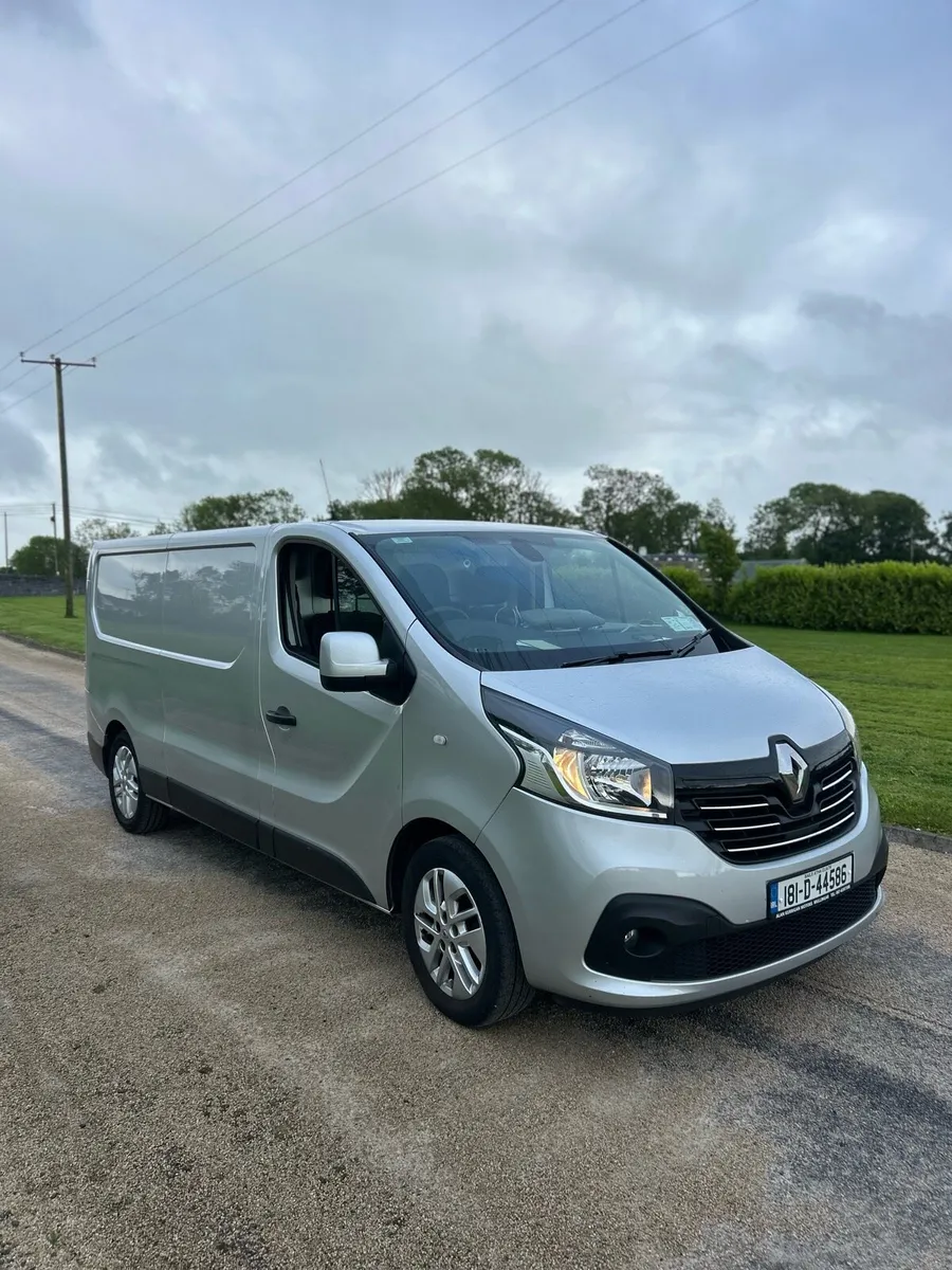 Renault Traffic Sport LWB - Image 1