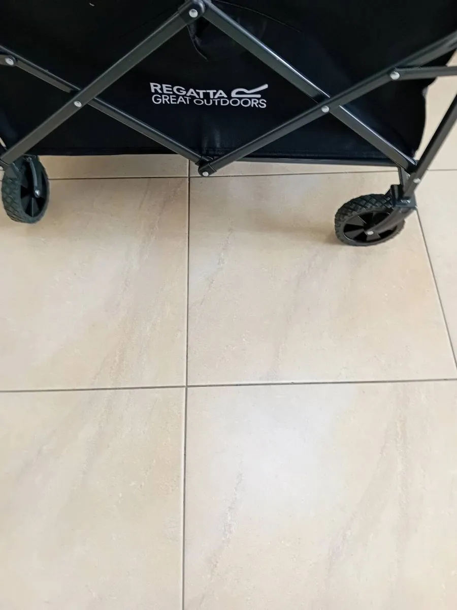 REGATTA FOLDING CART NEW - Image 3