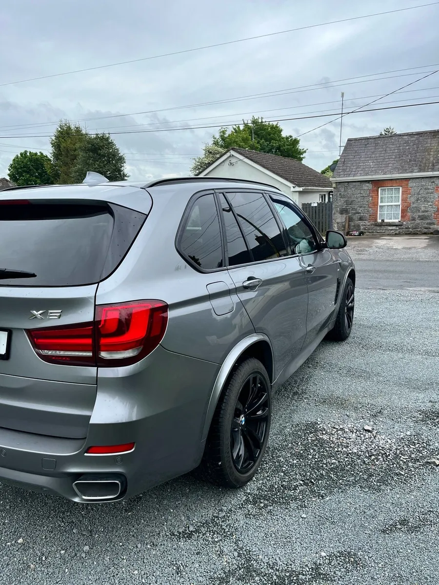 BMW X5 - Image 4