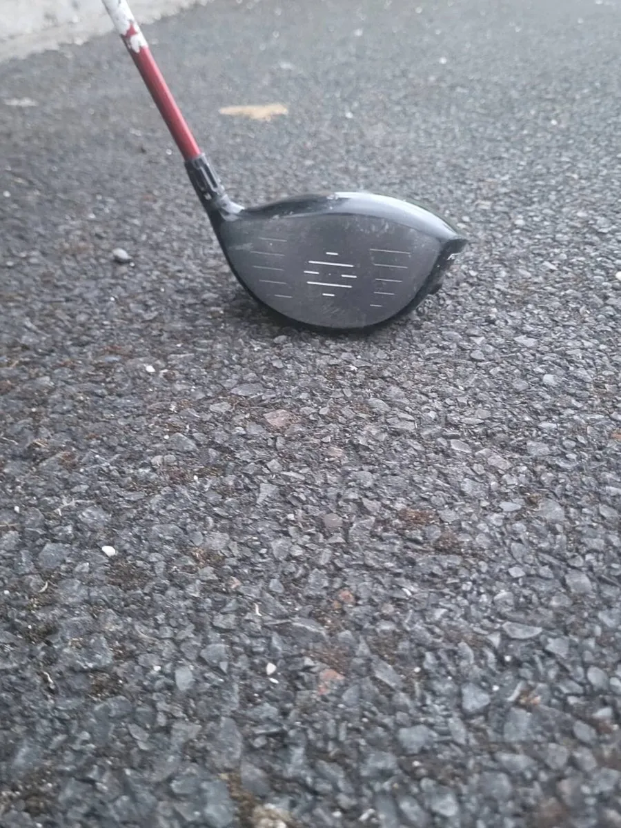 Taylormade r9 left hand driver - Image 3