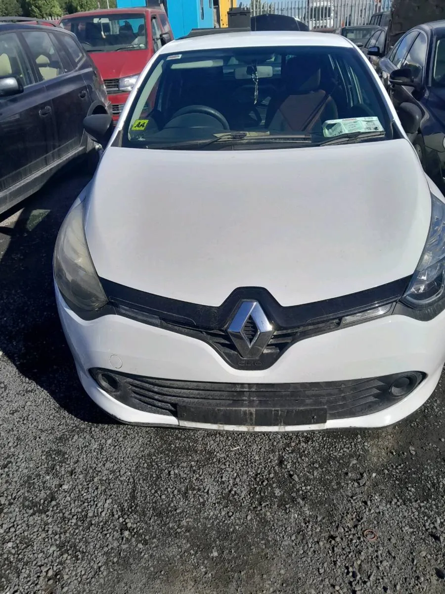 Renault clio 2014 - Image 2