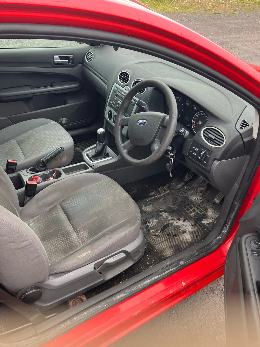 Ford focus van - Image 3