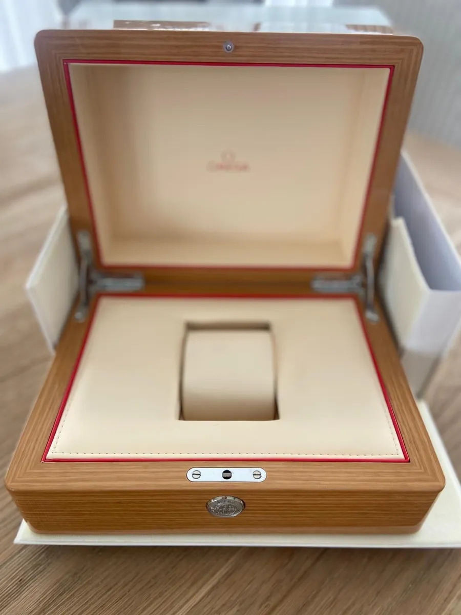 Omega watch box - Image 2