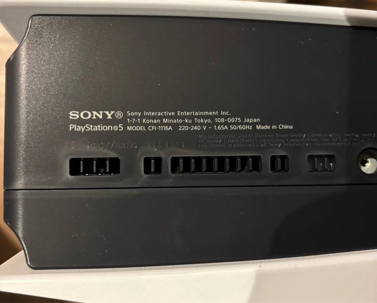 PlayStation 5 Disc Edition 1TB - Image 3