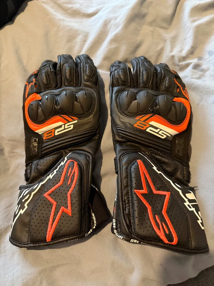 Alpinestars SP-8 Air V3 Summer Gloves Size M - Image 1