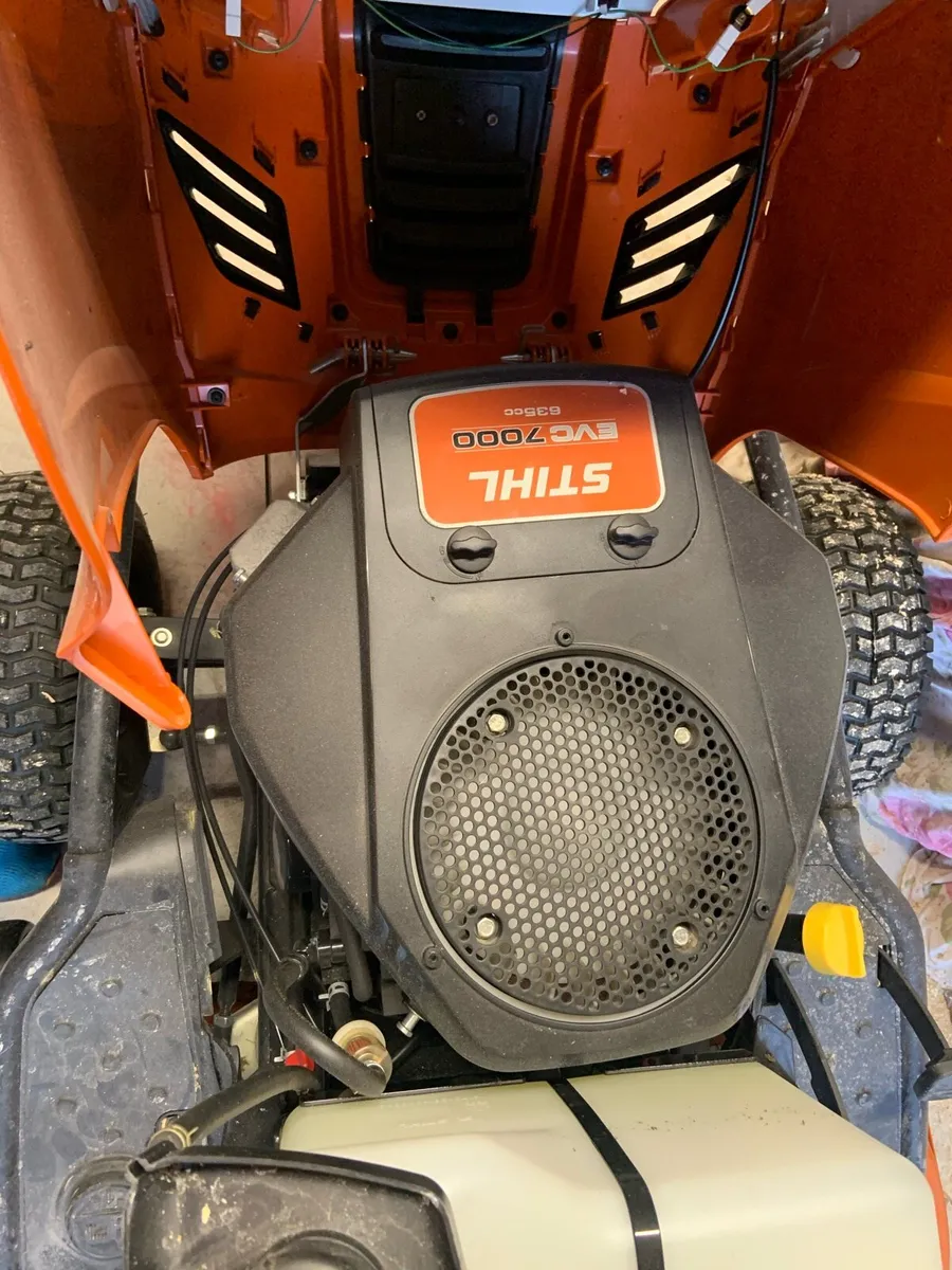 Stihl 5112 Ride On Mower - Image 3