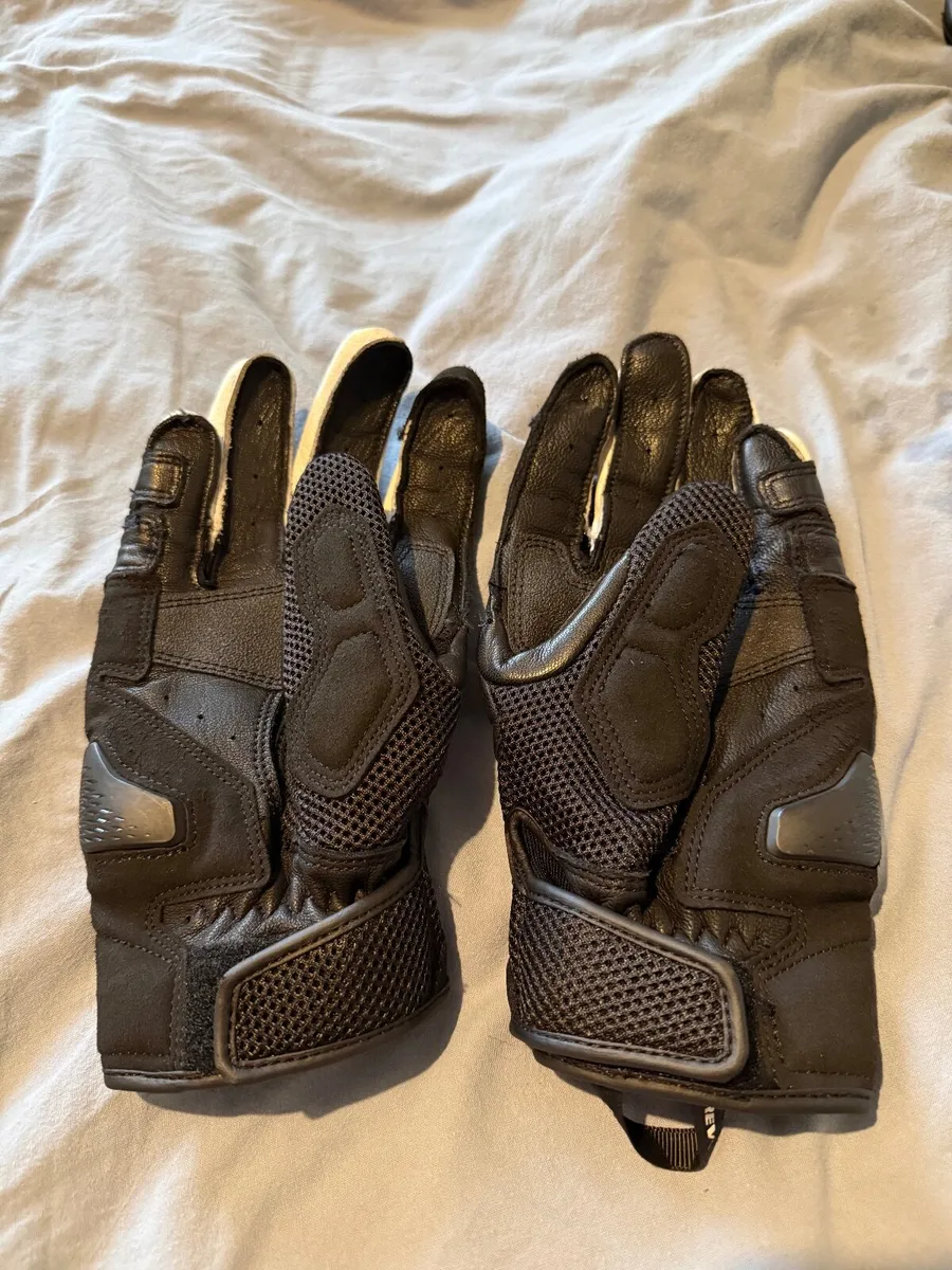 Rev'it Blaze Summer Gloves Size L – Mint Condition - Image 2