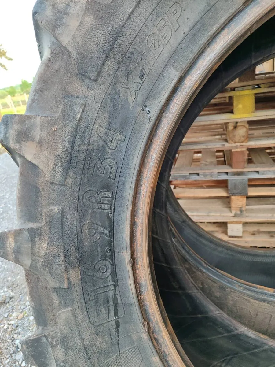 16.9R34 Radial Tubeless Tyres - Image 2