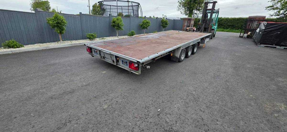 Woodford 18ft Flatbed Trailer Tri-Axle - Image 2