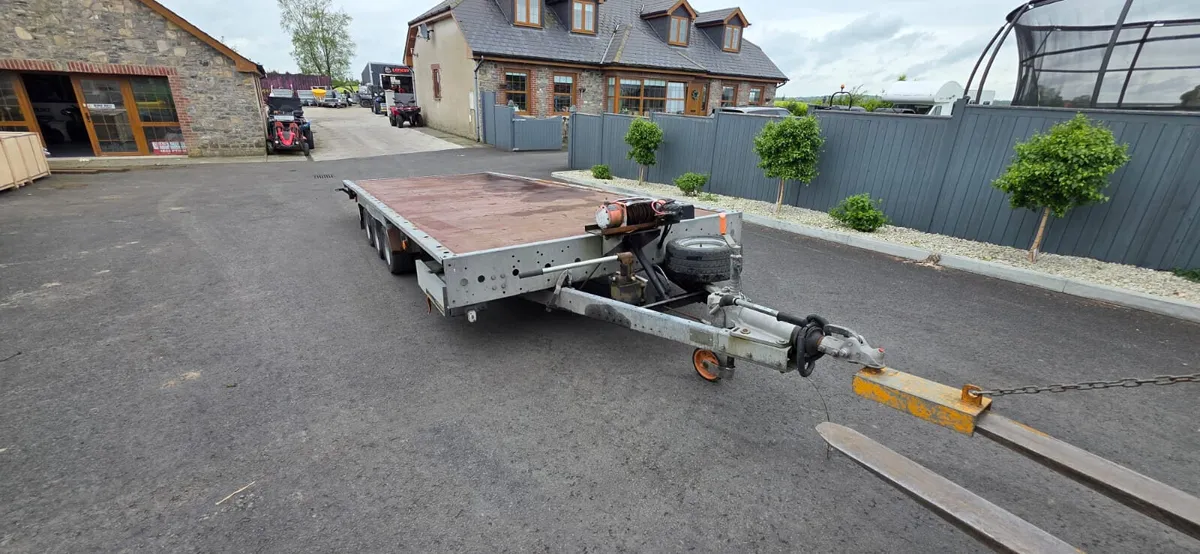 Woodford 18ft Flatbed Trailer Tri-Axle - Image 3