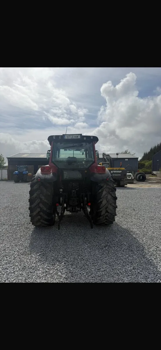 Valtra t150.    2007.      One owner from new - Image 4