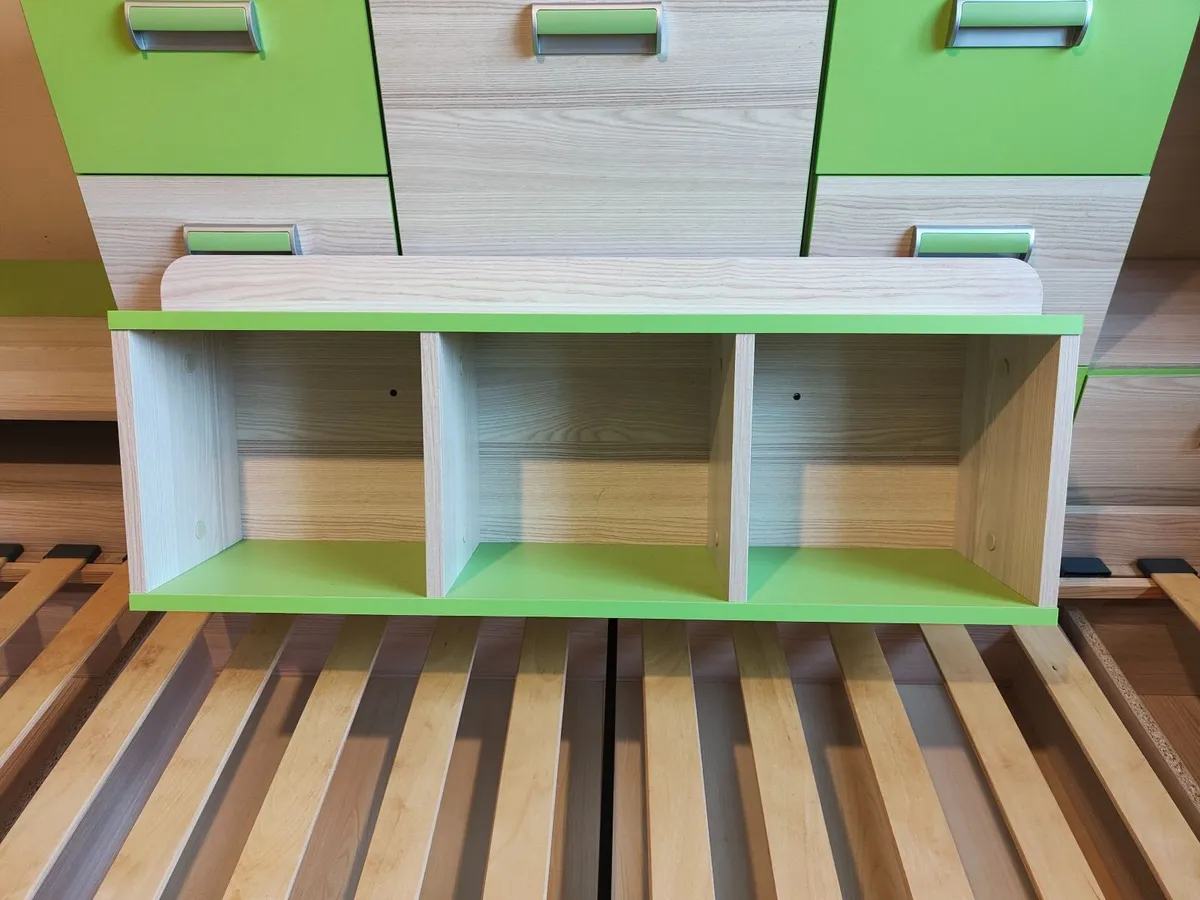 Kids bedroom furniture set. - Image 4