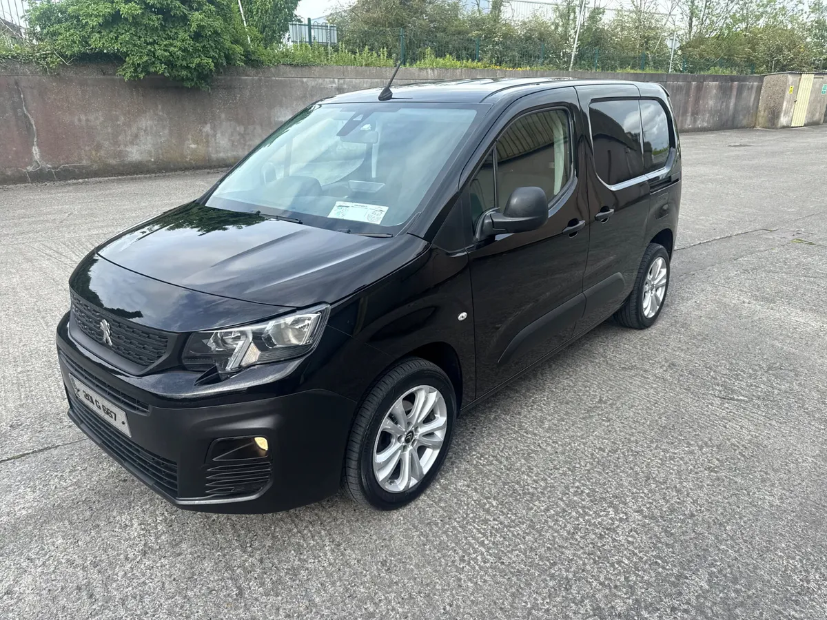 201 Peugeot Partner 1.5 DOE 1/27 Tax 3/27 - Image 1