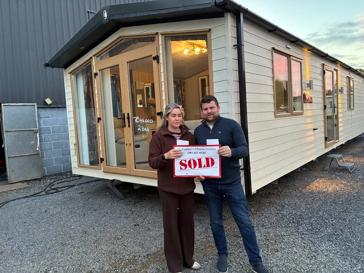 THEY LIVED THE 15% OFF THIS WEEK. FULL SPEC LODGE - Image 1