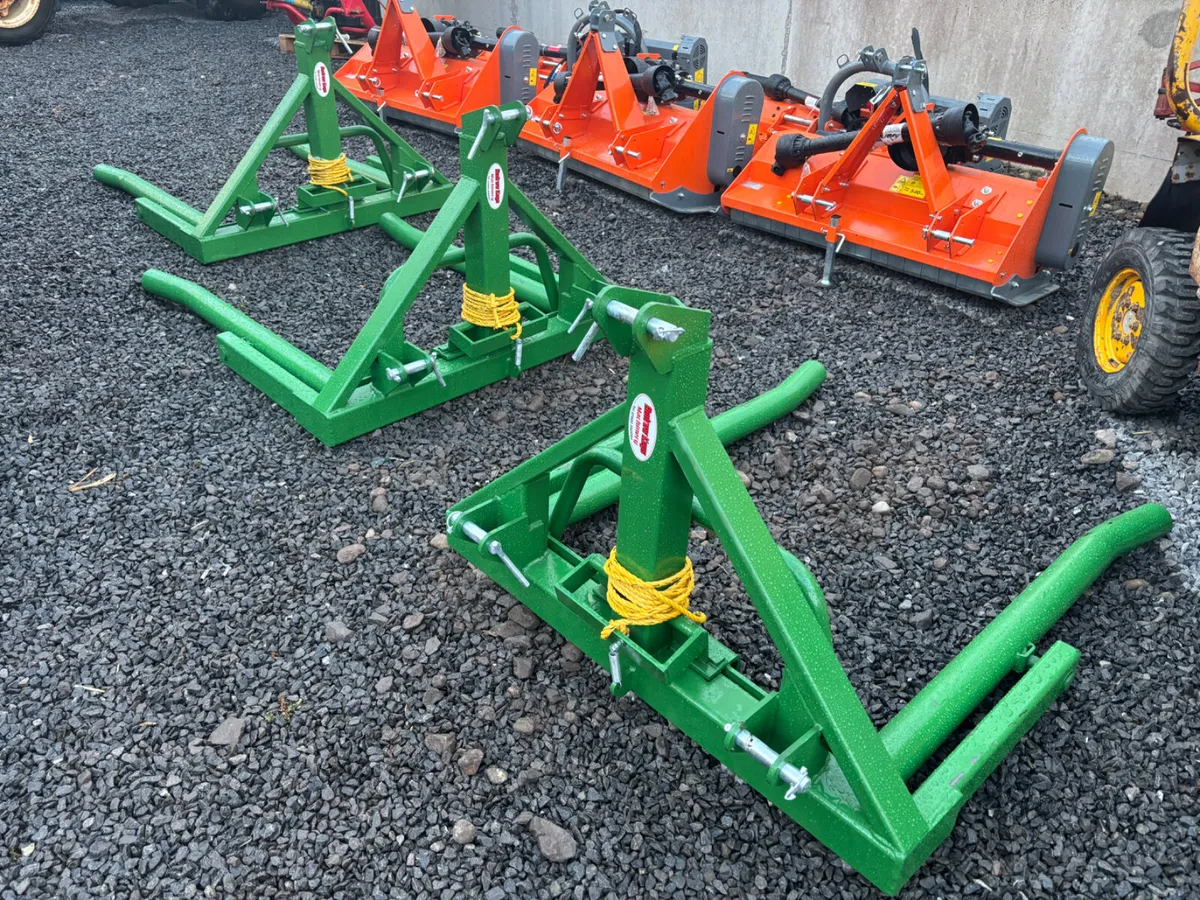 New single bale lifters - Image 1