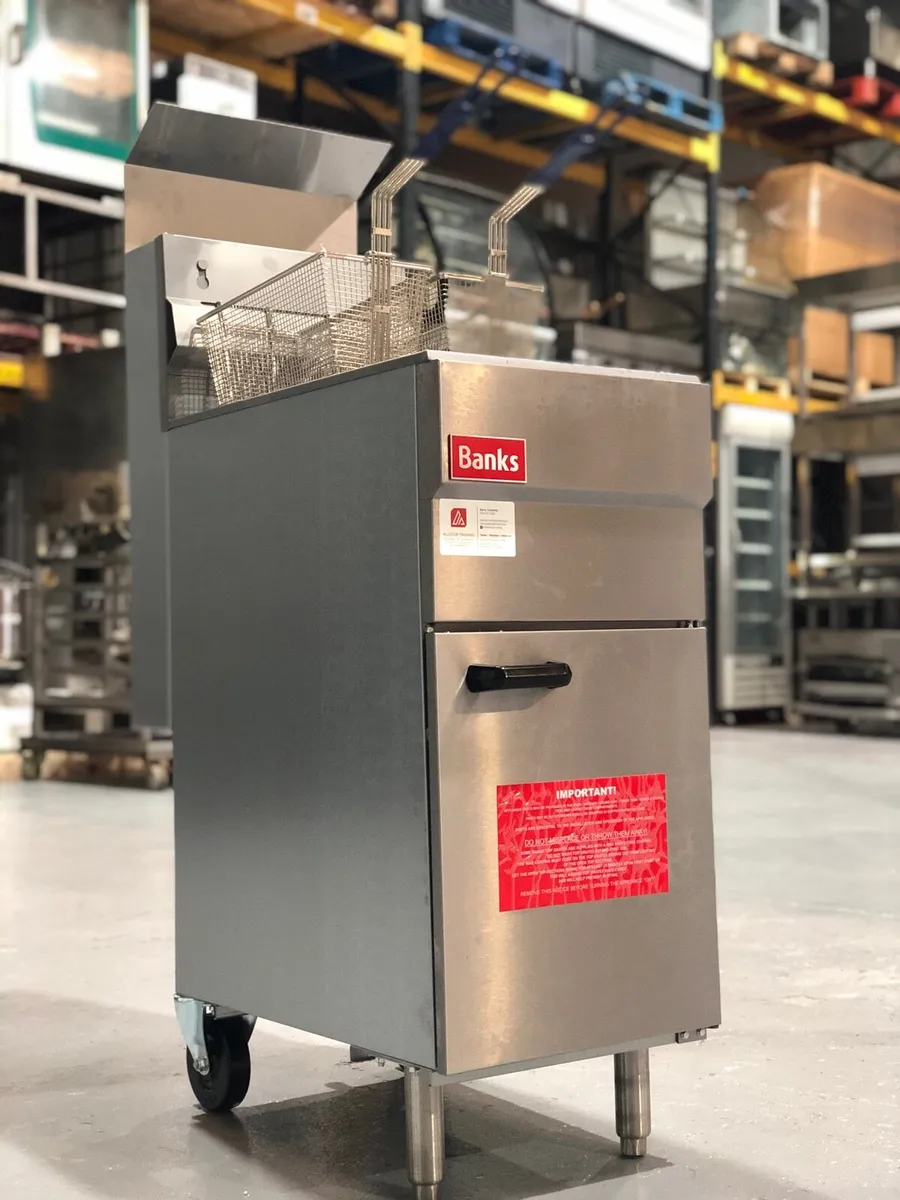 Massive Stock 4 Burner Gas Fryers - Image 2