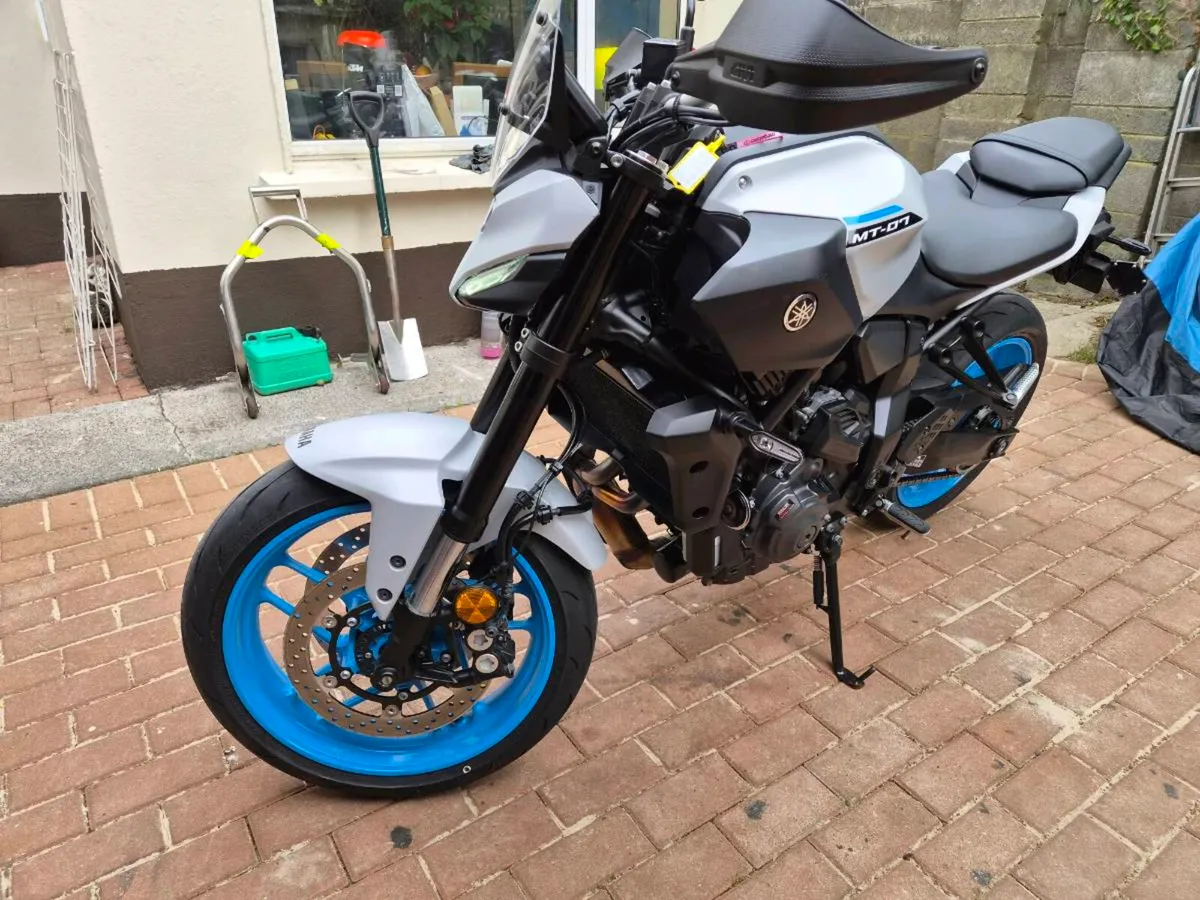 Yamaha MT 700 - Image 3