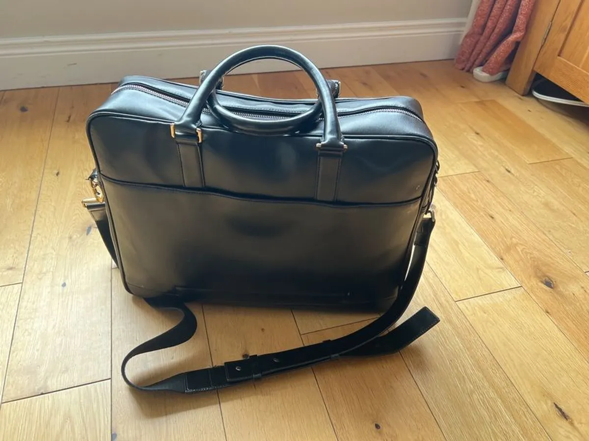 Paul Smith Mens City Embossed Black Leather Portfolio Folio Laptop Briefcase Bag - Image 2