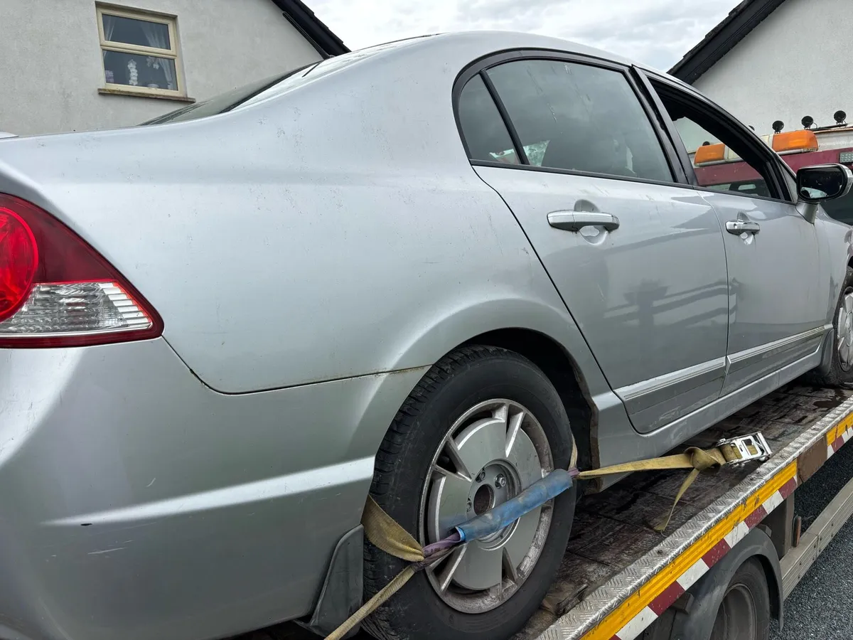 Civic honda hybrid 2008 - Image 2