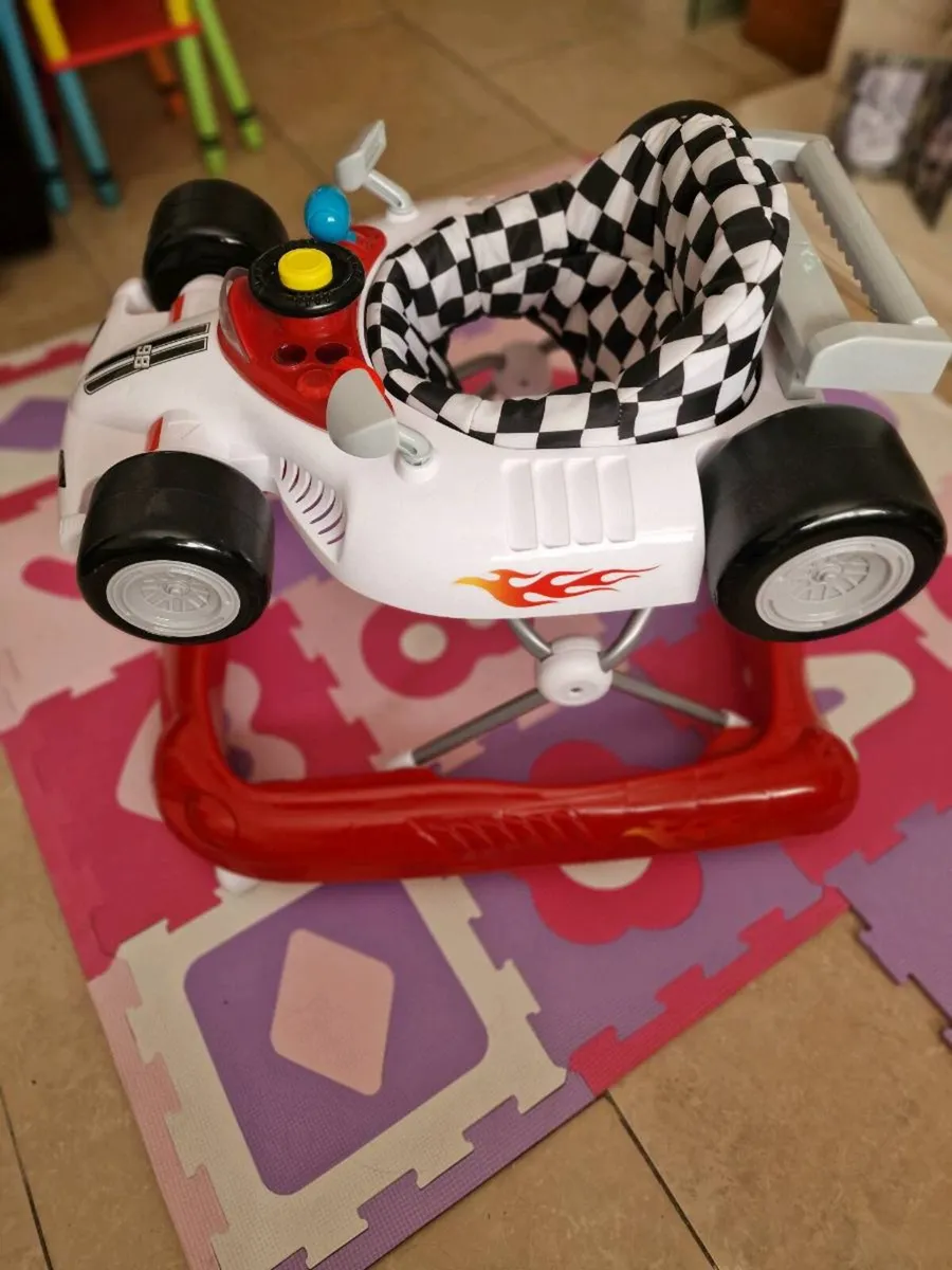 Nursery items - Image 1