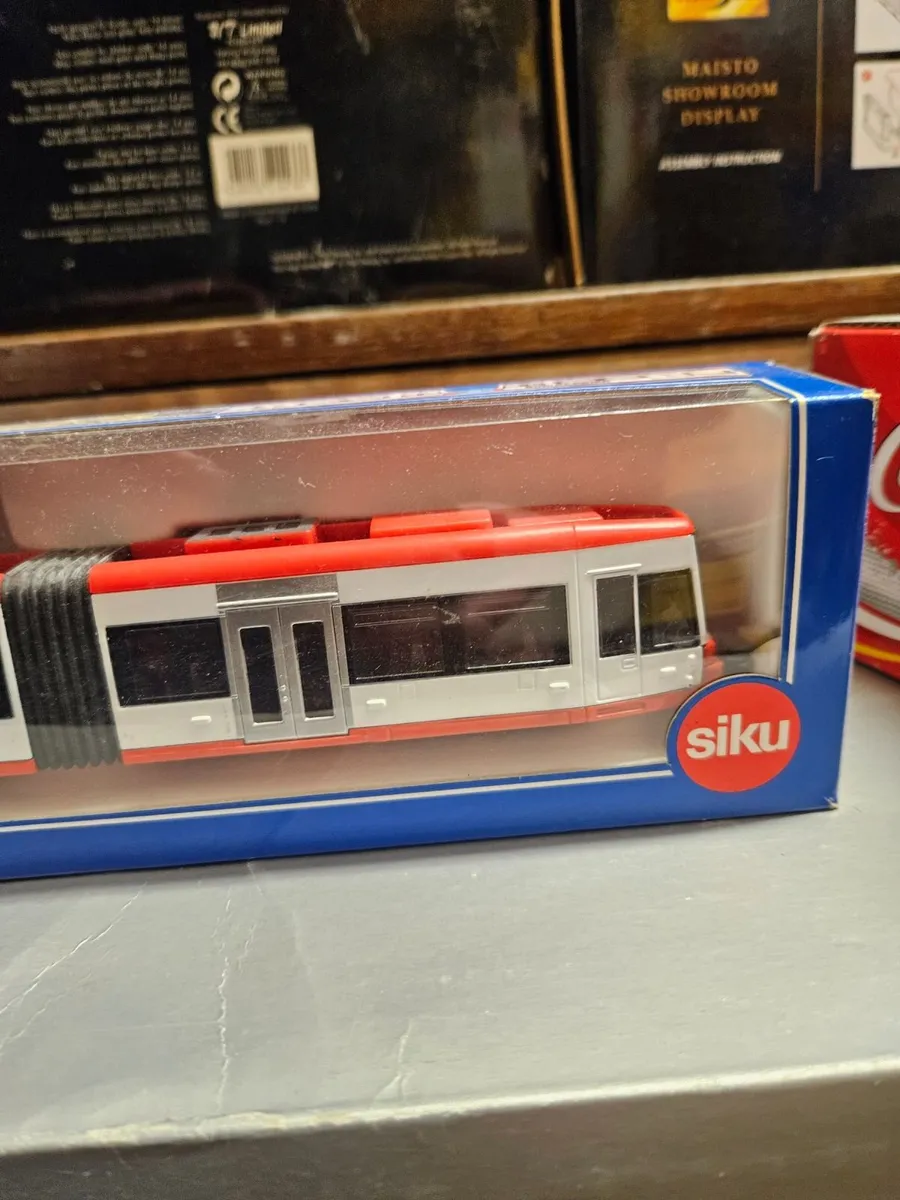 Corgi Siku Tram - Image 4