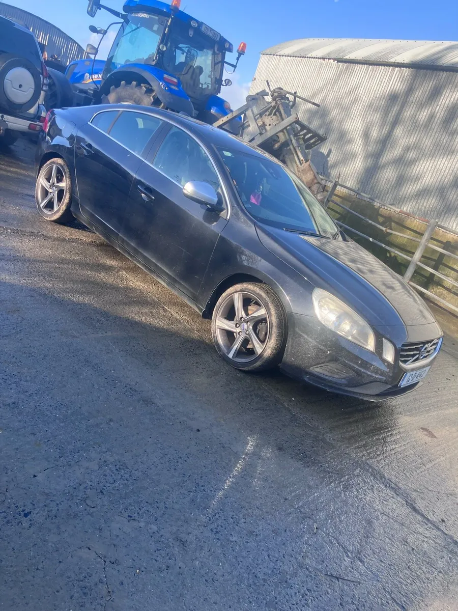 Volvo s60 - Image 1