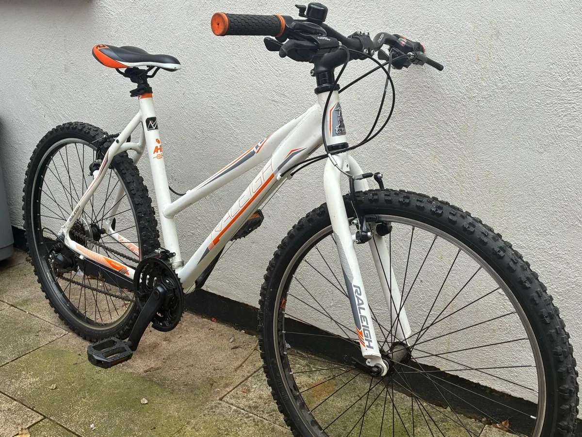 Women’s bike - Image 4