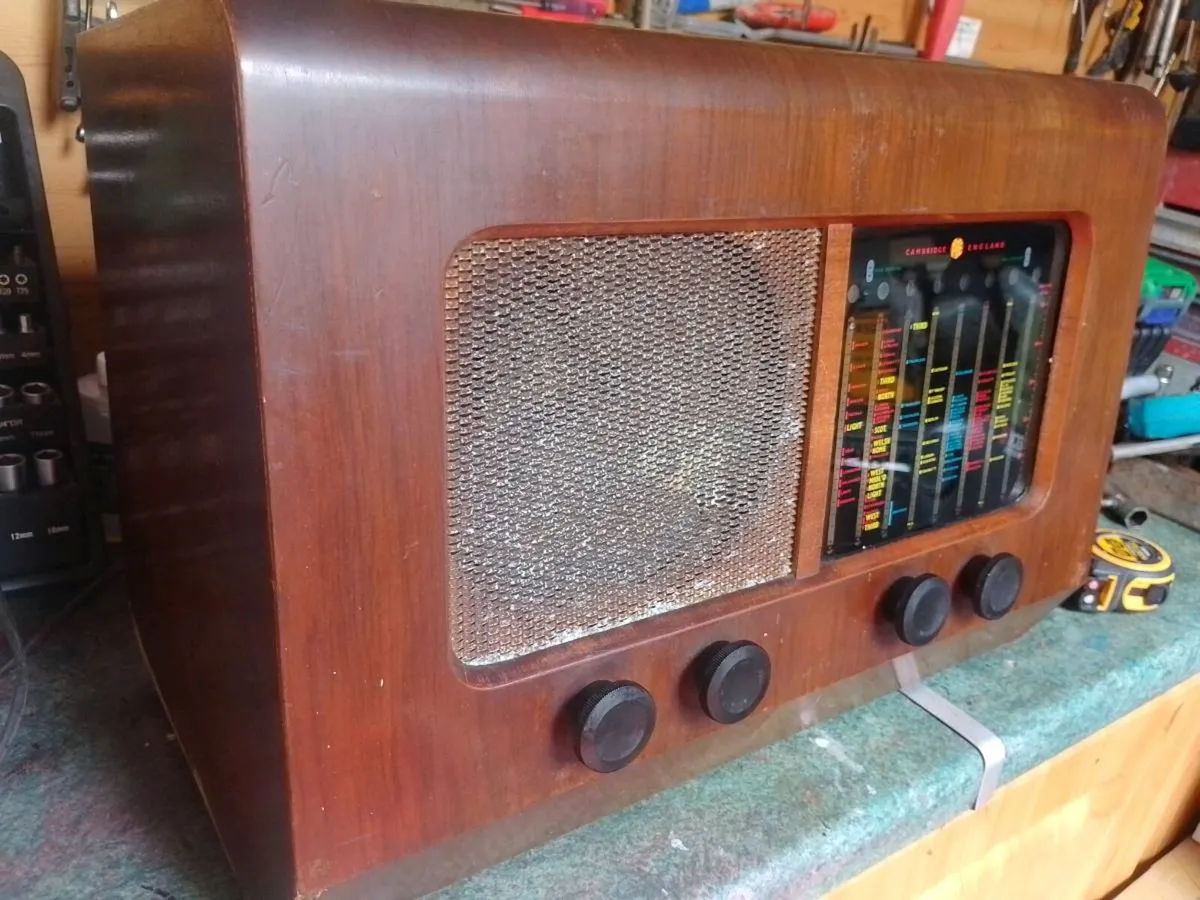 1950 PYE p.35 radio - Image 2