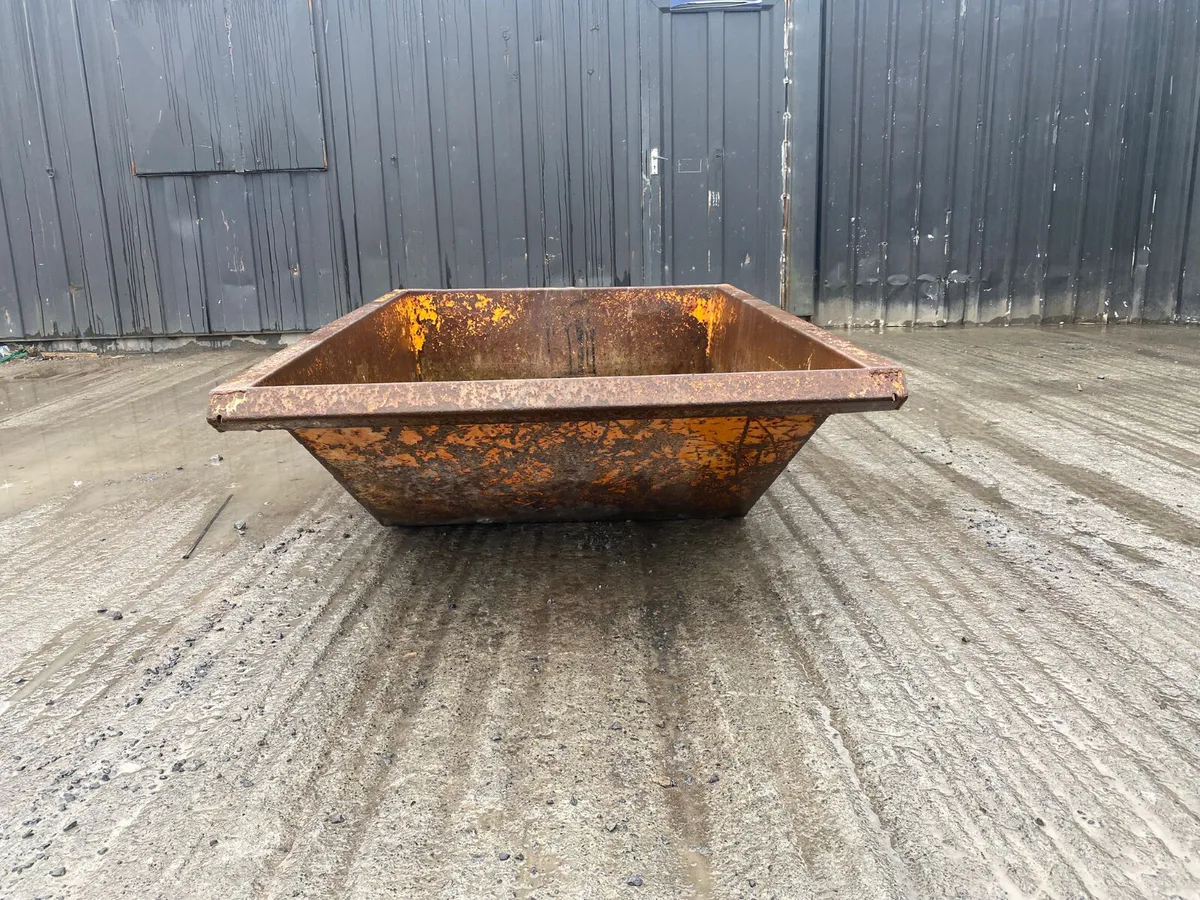 Crane Boat Tipping Skip - Image 2